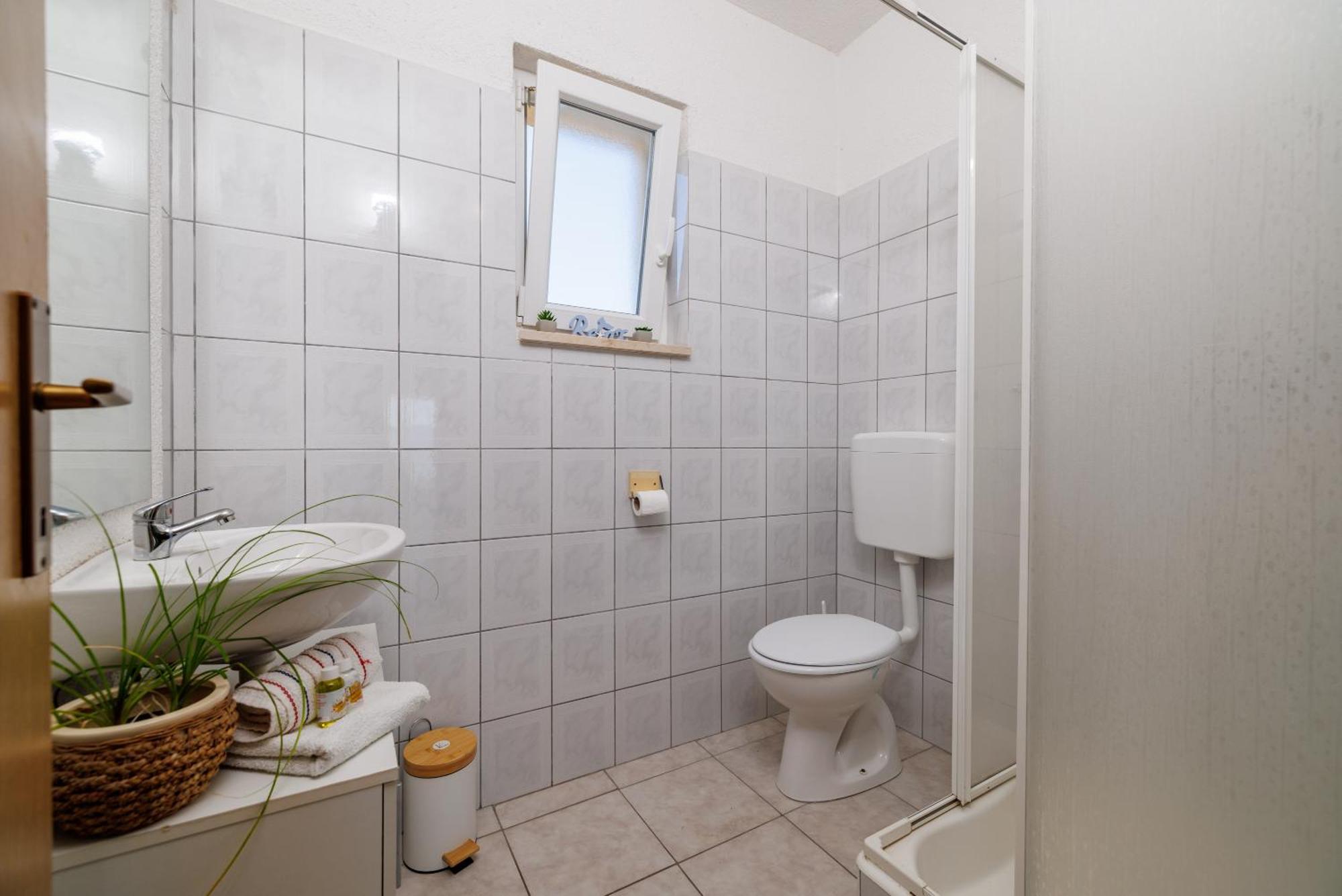 Apartmani Tijana Novi Vinodolski Eksteriør billede